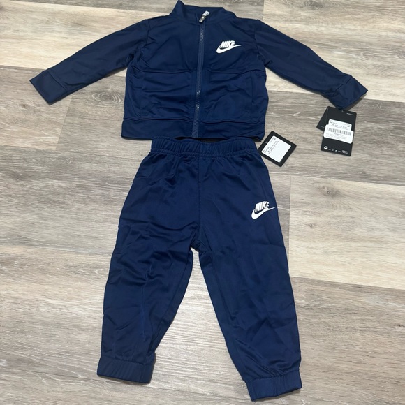 Nike Navy Tracksuit for Kids - Picture 1 of 3